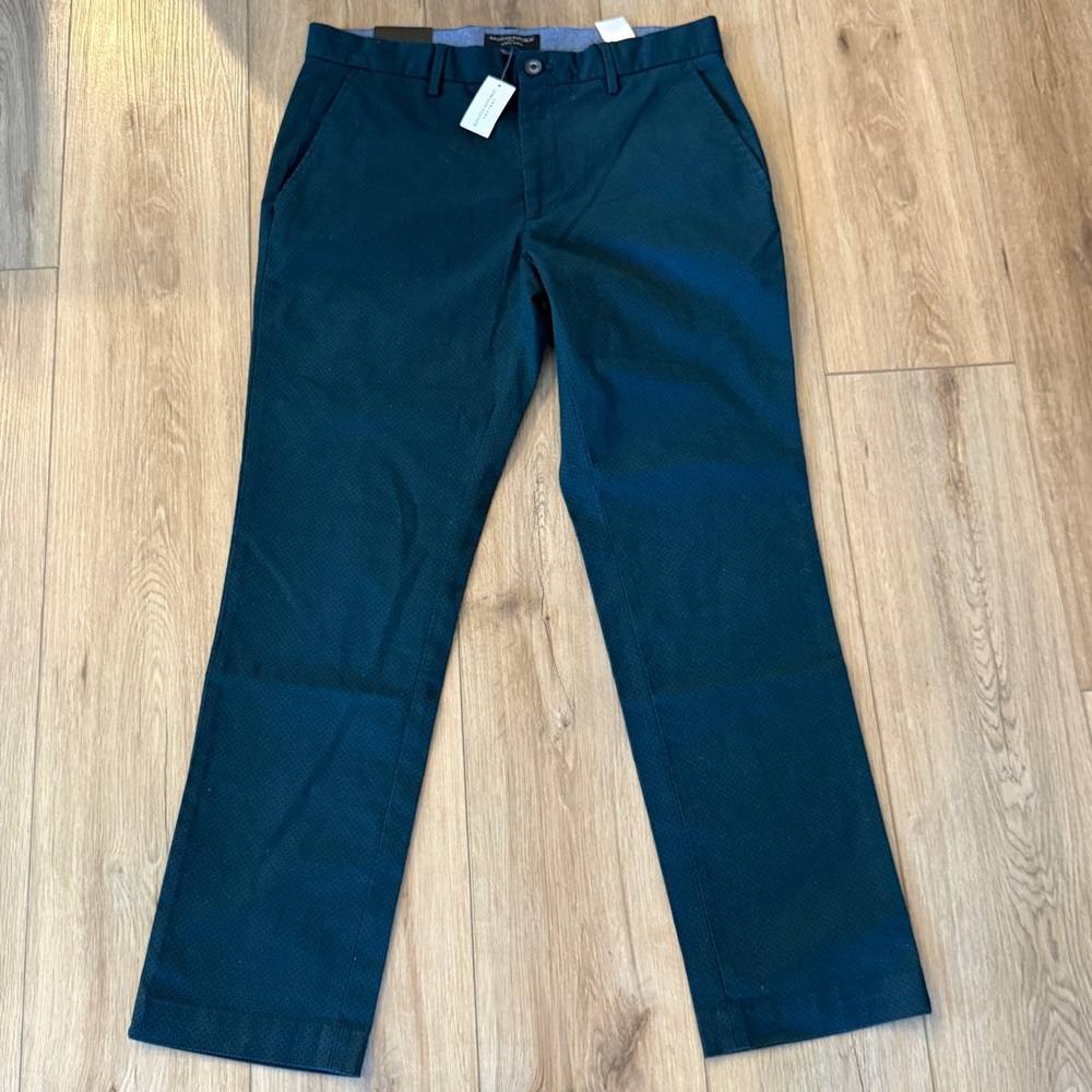 *SOLD* Banana Republic Aiden Stretch Chino Pants Mens 32x30 Blue Slim Fit *SOLD*
